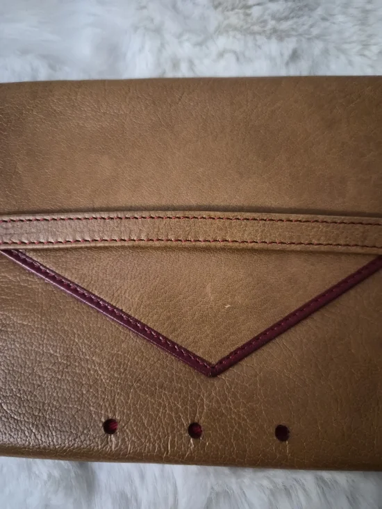 BARNEYS NEW YORK Classic Brown Envelope Leather Clutch - Picture 2 of 8